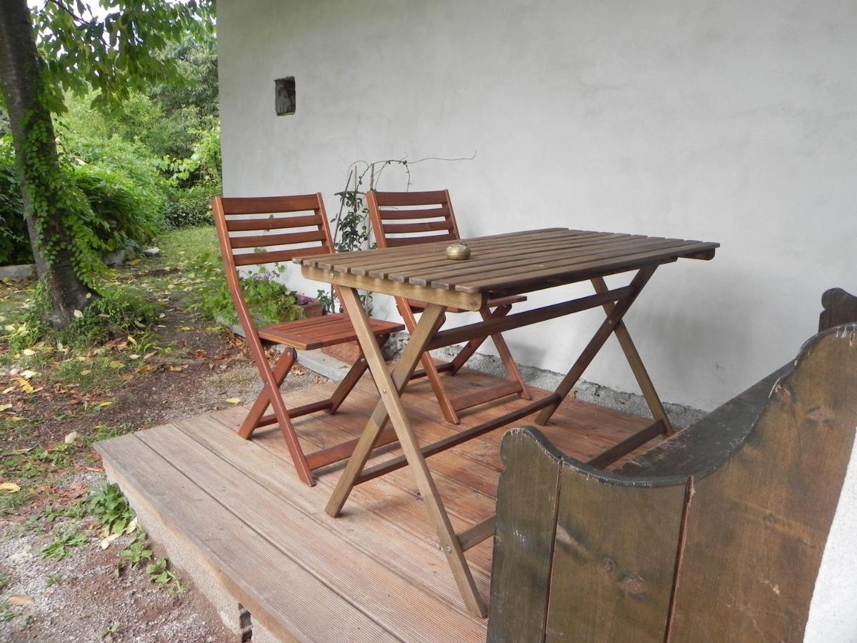 Apartmaji Hedera Komen Extérieur photo